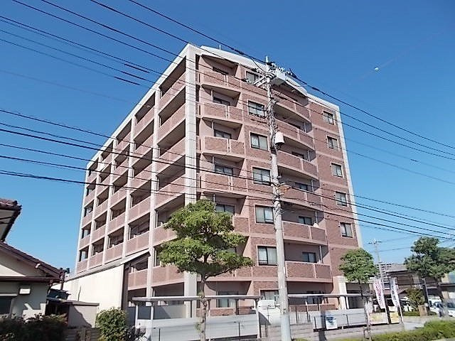 Ｇｒａｎｄ　Ｌｅａｇａ