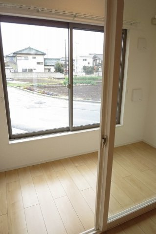 ＴａｋａｓａｋｉＴｏｔｔｏｓⅤのバルコニー|お洗濯にも便利なバルコニー付き