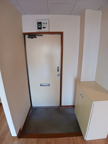 シティーハイツ中川　Ａの玄関|毎日通る玄関はこちらです