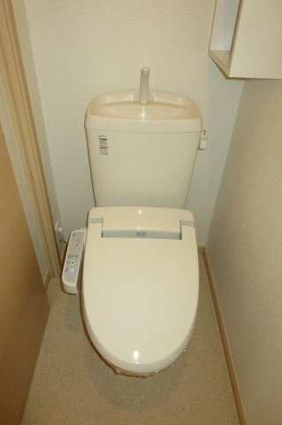 エレガンテ　フィオーレⅠのトイレ|シンプルで使いやすいトイレです