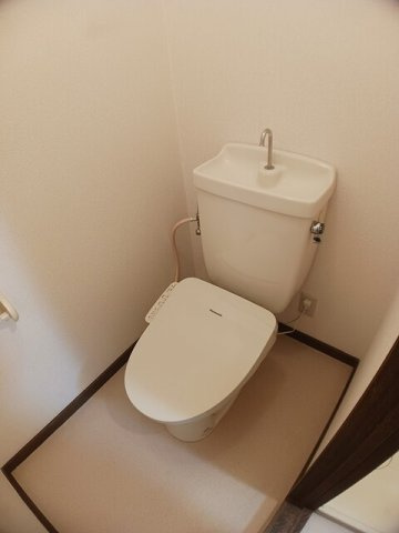 アネックスＭのトイレ|ゆったりとした空間のトイレです