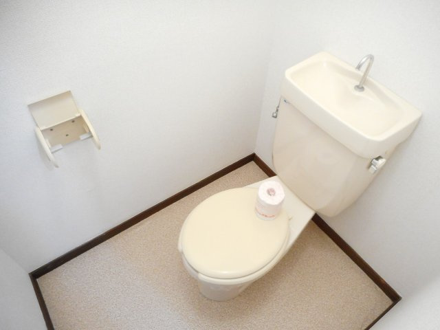 ハイツグローリーのトイレ|清潔感のあるトイレです