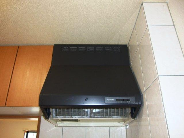 プレステージ中居のキッチン|換気扇