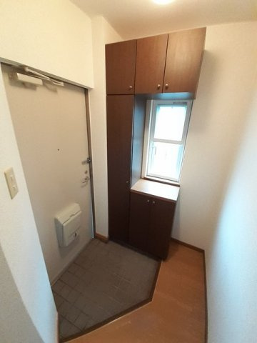 リヴィエールＡの玄関|ゆったりとした玄関です