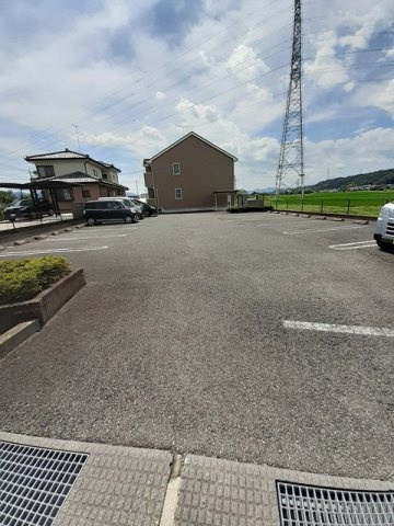 パストラルの駐車場|駐車場です