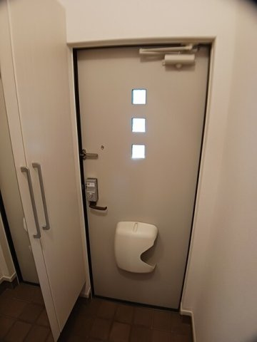 カーサ　モレラの玄関|きれいな玄関です