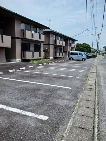 サンワハイツ八千代Ｂの駐車場|駐車場です
