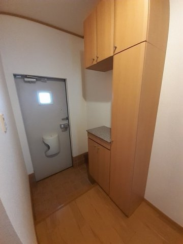 メゾン・アンソレイエ　Ⅱの玄関|きれいな玄関です