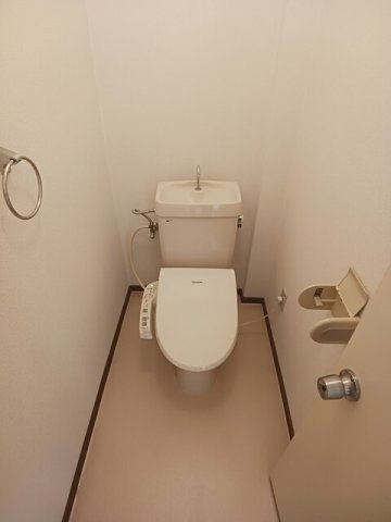 アーバンＫ・Ｆのトイレ|ゆったりとした空間のトイレです