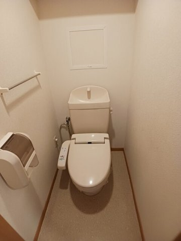ピュアー双葉のトイレ|落ち着いたトイレです