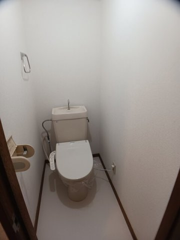 フラワープレイスのトイレ|ゆったりとした空間のトイレです