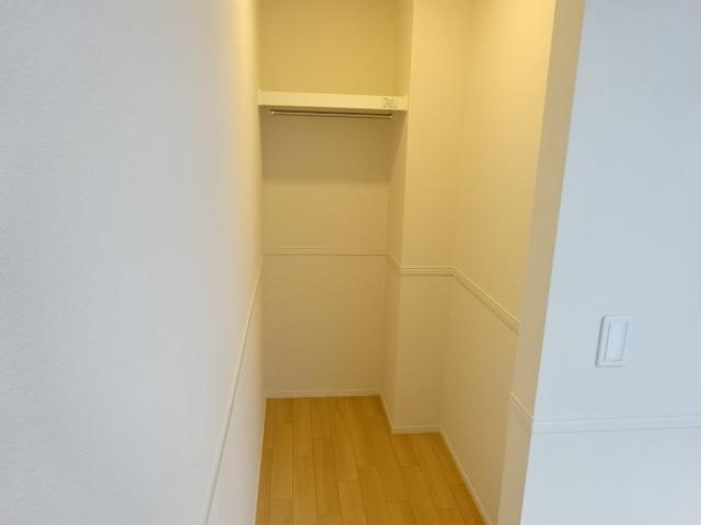 （仮）江田町新築アパートの収納|ウォークインクローゼット（イメージ）