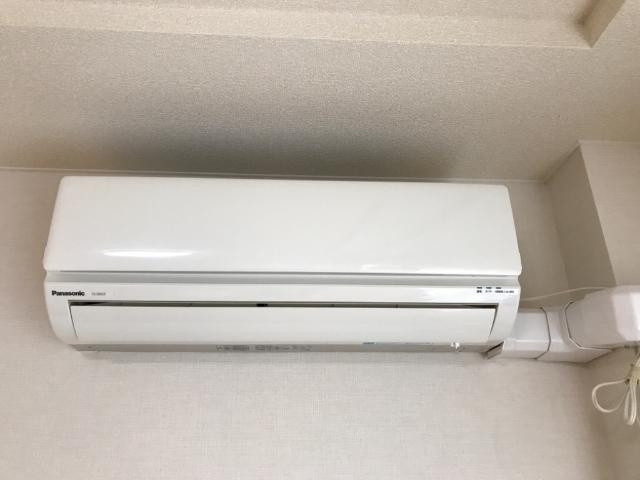 ファミーユの設備|リビングエアコン