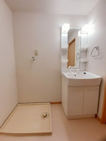 ＨＯＭＥ・Ｙの洗面所|洗面所です