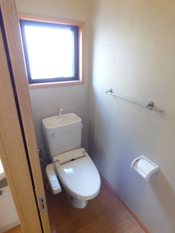 前橋市東善町の一戸建てのトイレ|トイレもきれいです