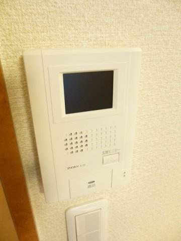 レオパレスあずみの森のその他|モニター付インターホン