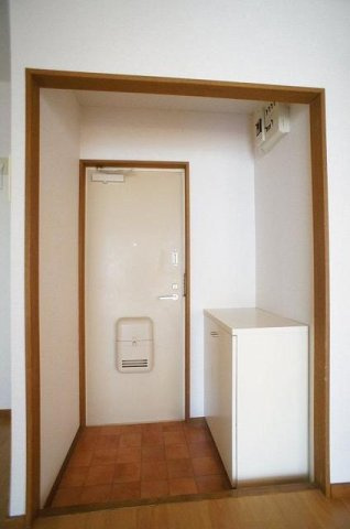 リヴィエールＹの玄関|収納もある玄関です