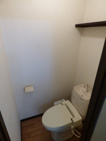 ポニーハイツのトイレ|シンプルで使いやすいトイレです