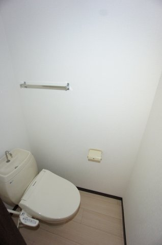 ハイマートのトイレ|落ち着いたトイレです