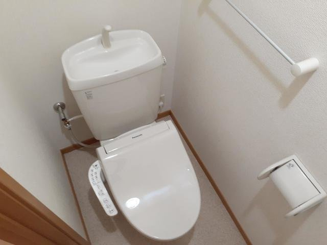 ヘブンリーブルーのトイレ|トイレもきれいです