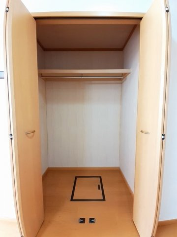 ソルジェンテＢの収納|たっぷりとした収納スペースです