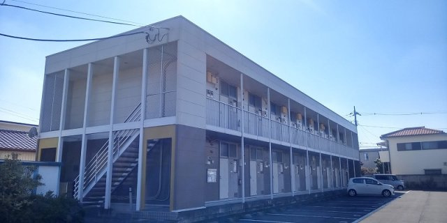 レオパレスクォーレの外観|おしゃれな外観です
