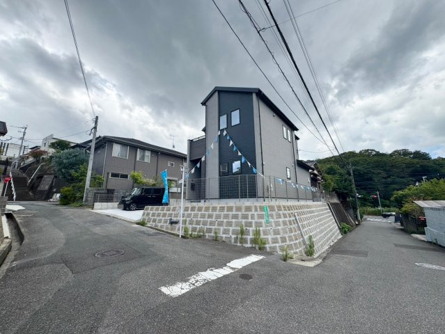 ーAdoble＋アドブルー小倉北区篠崎5丁目7期　【小倉北区　新築戸建て】の前面道路含む現地写真