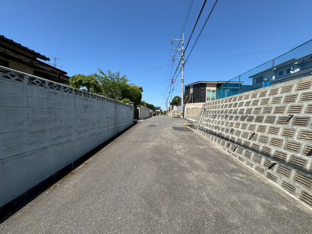 ーAdoble＋アドブルー小倉北区篠崎5丁目7期　【小倉北区　新築戸建て】の前面道路含む現地写真|現地撮影　2026,5,17　ーAdoble＋アドブルー小倉北区篠崎5丁目7期　【小倉北区　新築戸建て】