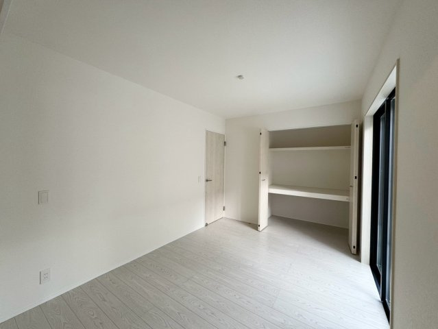 ーAdoble＋アドブルー小倉北区篠崎5丁目7期　【小倉北区　新築戸建て】の前面道路含む現地写真|現地撮影　2026,5,17　ーAdoble＋アドブルー小倉北区篠崎5丁目7期　【小倉北区　新築戸建て】