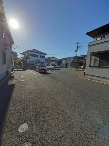 ＬａＴｏｕｒＫＡＩＺＡＷＡ　Ⅴの駐車場|駐車場があるので、車を買う予定の方も安心です