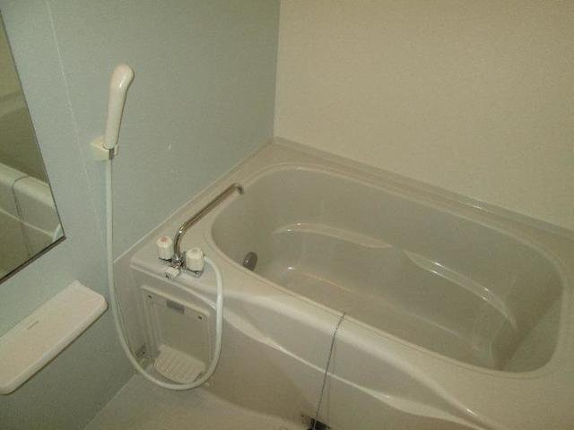 プラシードの浴室|コンパクトで使いやすいお風呂です