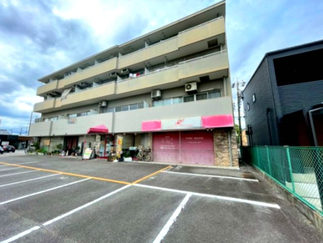 愛石ビル　店舗・事務所の外観