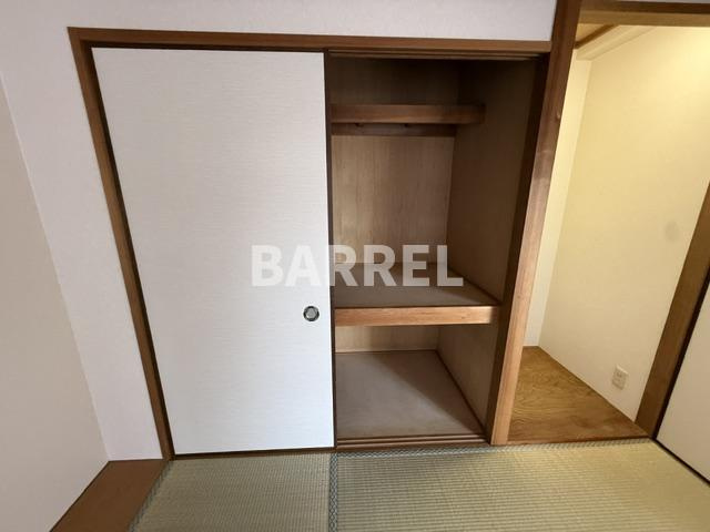 プレスティージ北の岡の収納