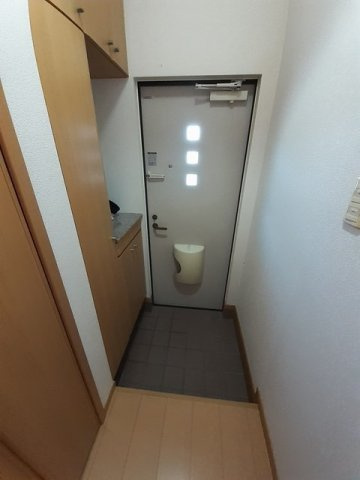 ネオ・エリオッティ　Ⅱの玄関|ゆったりとした玄関です