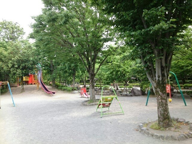 ウールーポルトの周辺|浜川運動公園まで800m