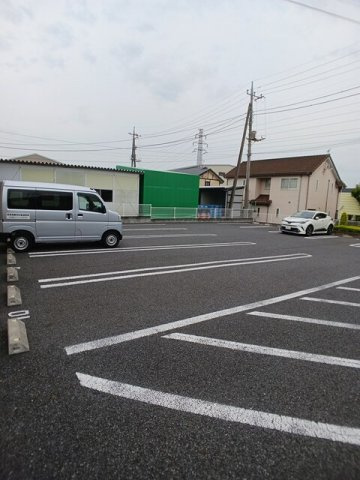ウールーポルトの駐車場|カースペースがあります
