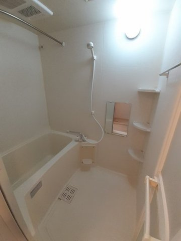 サンセールメゾンの浴室|日々の疲れを癒すお風呂付です