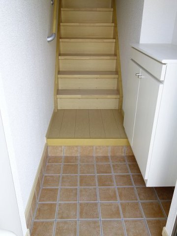 クレメントの玄関|明るい玄関です