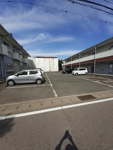 ニューシティーＢの駐車場|駐車場があります