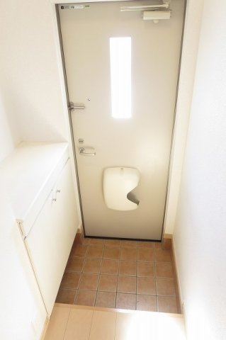グランデヒルⅥの玄関|毎日通る玄関はこちらです