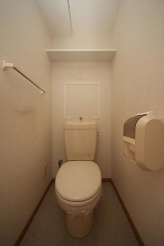 グランドレジデンスのトイレ|シンプルで使いやすいトイレです