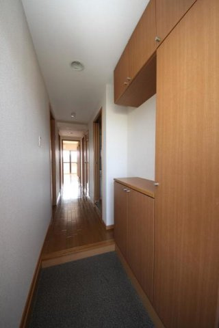 グランドレジデンスの玄関|落ち着いた玄関です