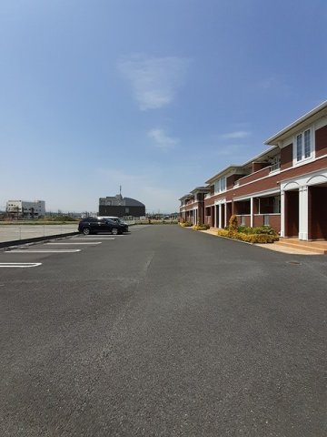 カーサ　フェリーチェ　Ａの駐車場|駐車スペースもあります