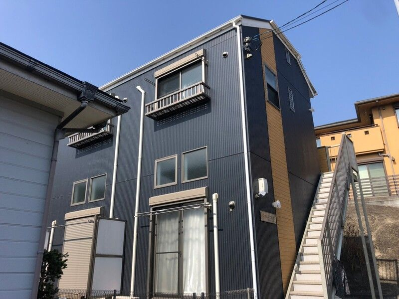 横浜市保土ケ谷区岡沢町のアパートの外観