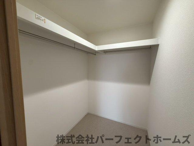 日興交野スカイマンションの収納