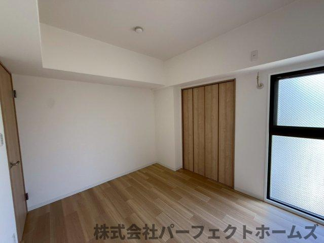 日興交野スカイマンションの洋室|きれいな洋室です
