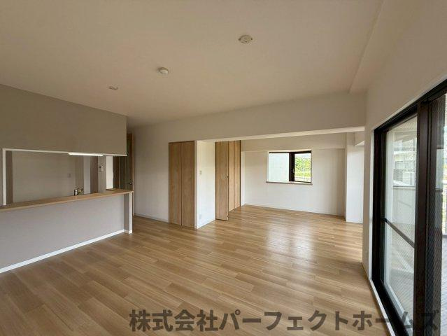 日興交野スカイマンションの居間・リビング|居間です