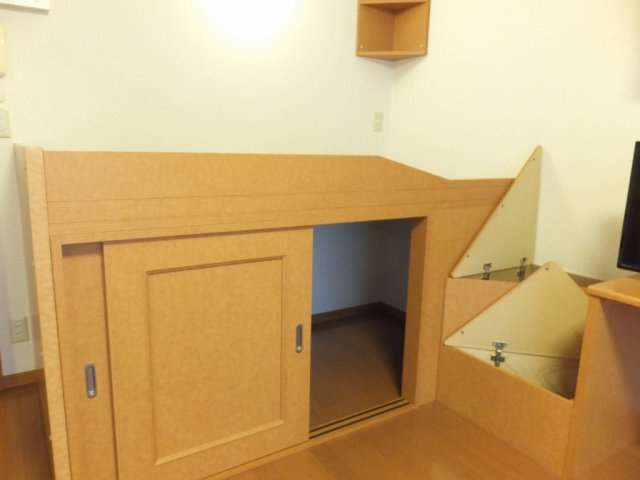 レオパレススリーホークスの寝室|落ち着いて過ごせるお部屋なので、寝室にいかがでしょうか