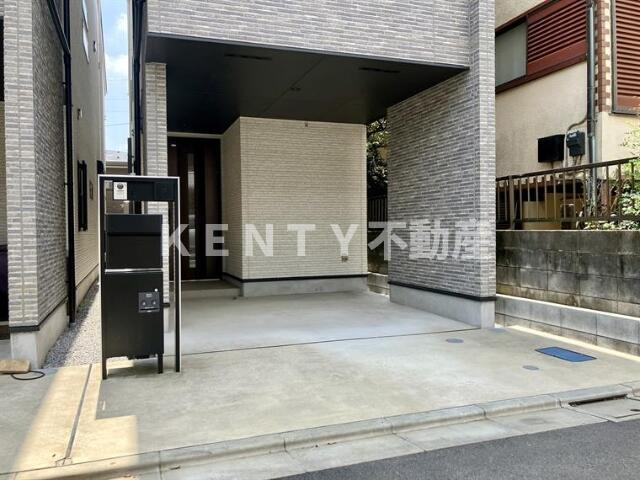 【駐車場】 | 久が原戸建 | 駐車場完備です
