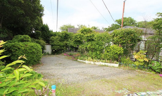【駐車場】 | 大室高原別荘地　戸建